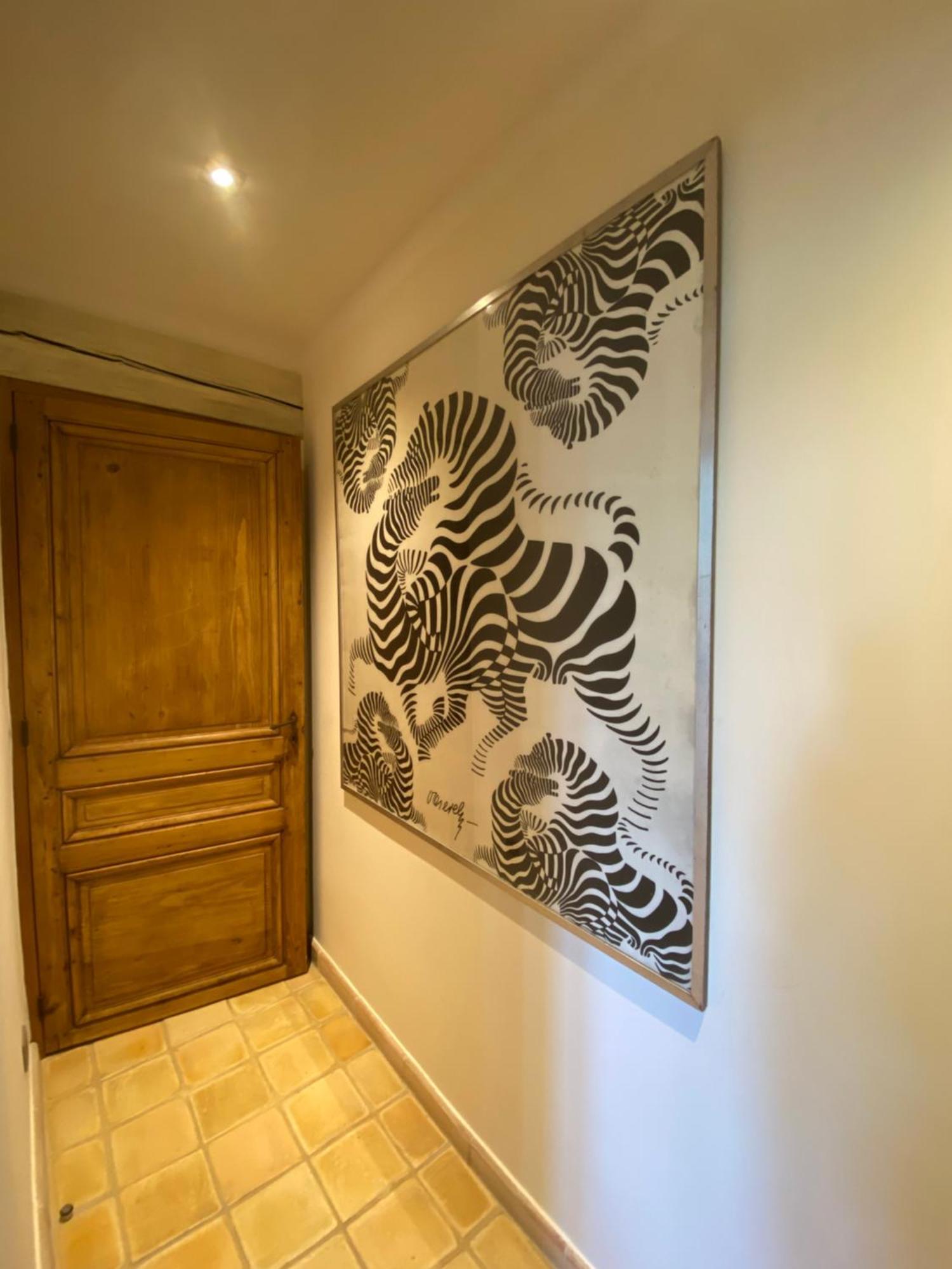 La Paradoune 3 Luaran gambar