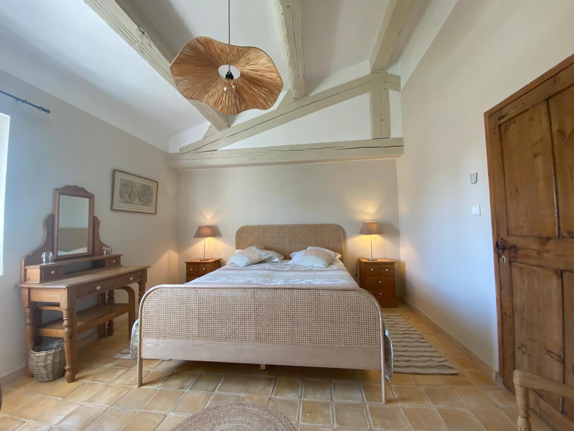 La Paradoune 3 Luaran gambar